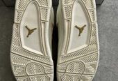 Jordan 4 Metalic Gold